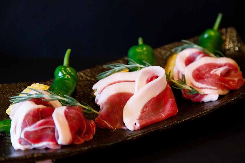 大自然ダイニング くま食堂 店内・お料理