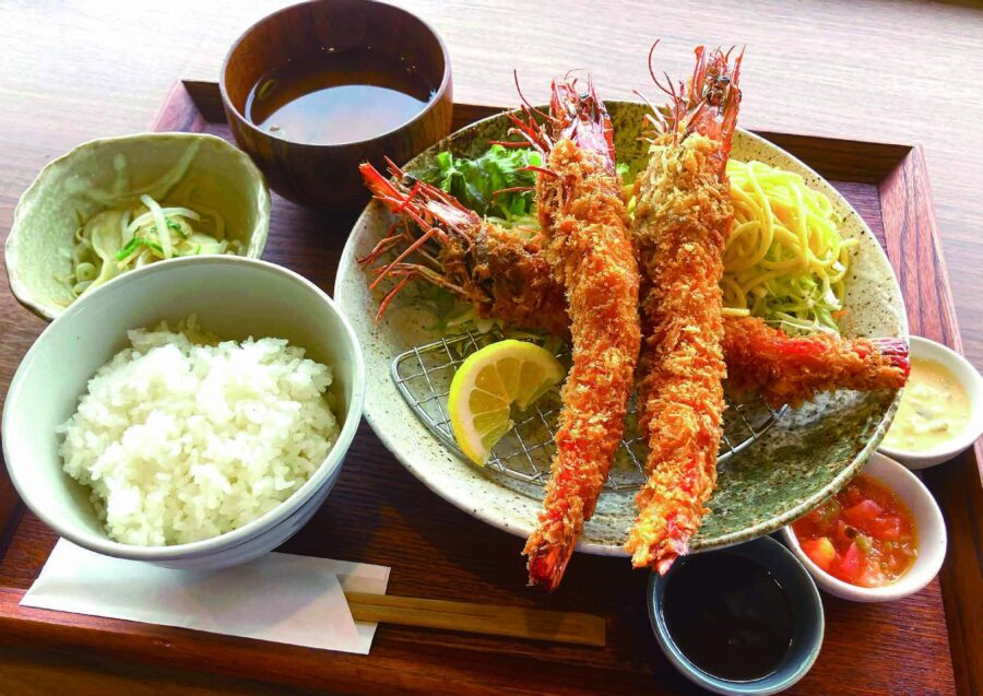 Ocean Dining Terrace 海と窯 自家製有頭エビフライ