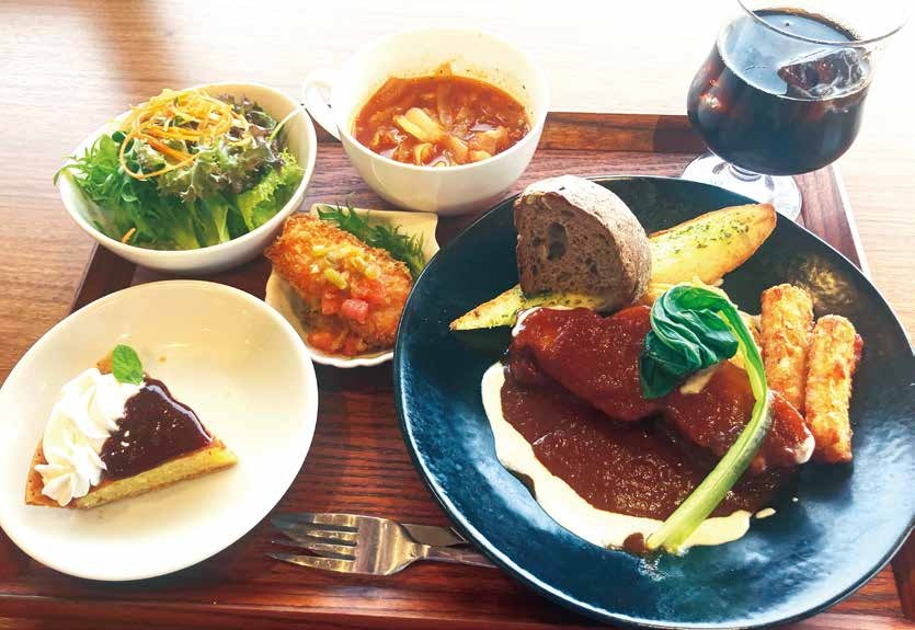 Ocean Dining Terrace 海と窯 店内・お料理